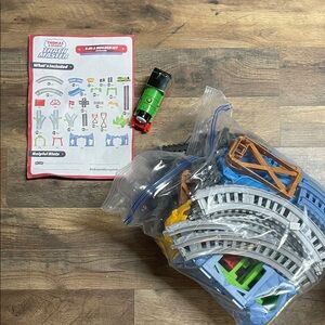 Thomas & Friends Green Percy Track Builder Kit with Grey Tracks